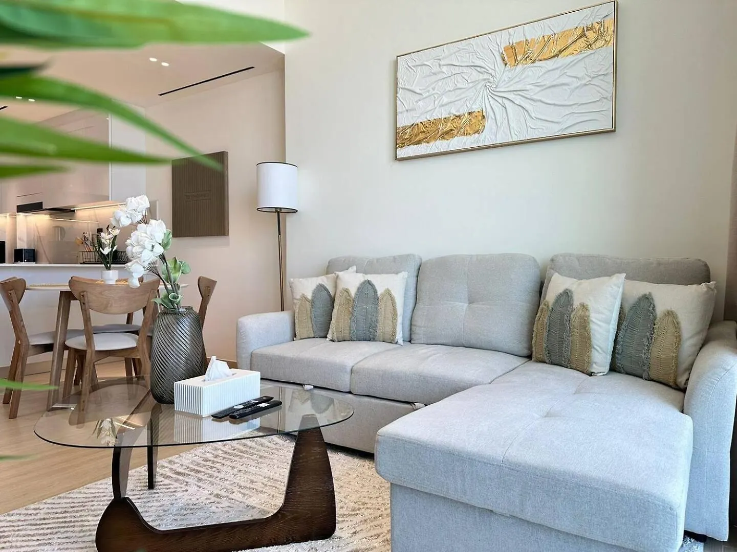 Modern 1Br In Jvc Balcony, Pool & Parking Apartment Dubai
