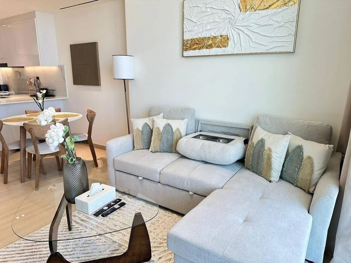 Modern 1Br In Jvc Balcony, Pool & Parking Apartment Dubai