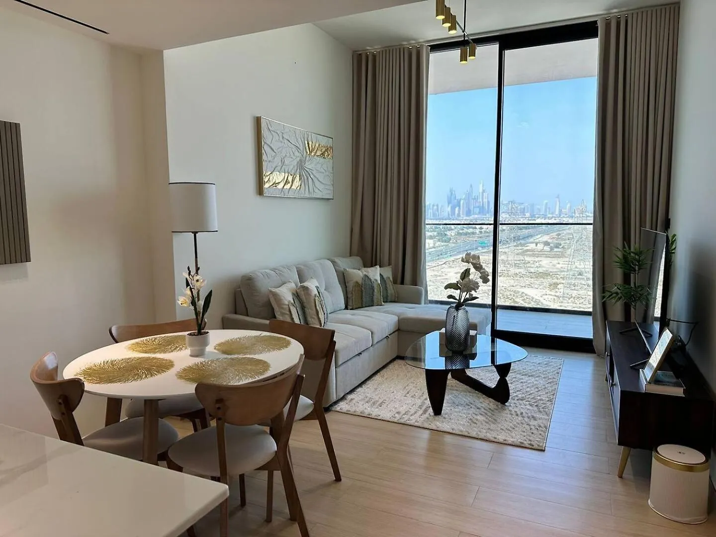 Modern 1Br In Jvc Balcony, Pool & Parking Apartment Dubai 0*,